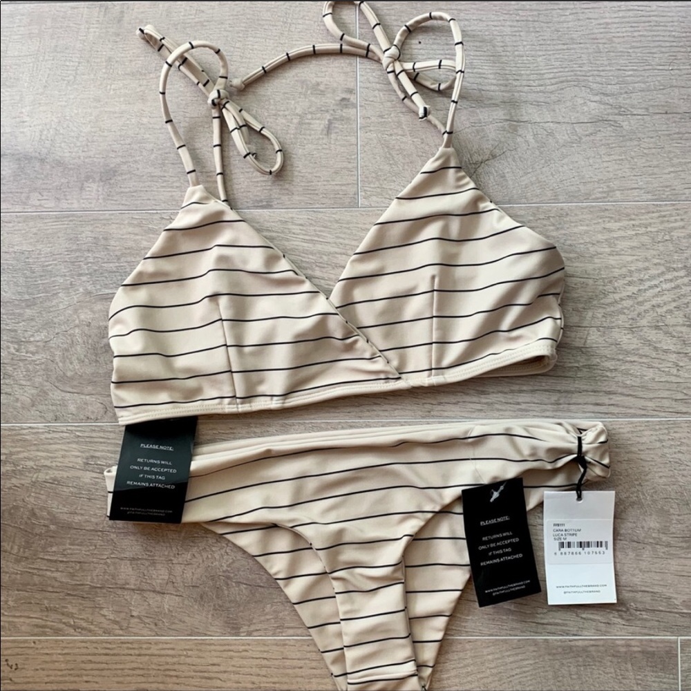 DELETING TOMORROW ✨HOST PICK✨ FAITHFULL THE BRAND BIKINI TOP